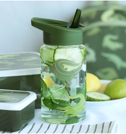 Drink bottle: Crocodiles