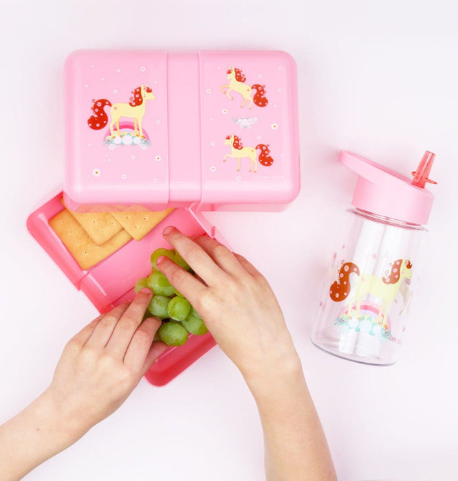 Lunch box: Horse