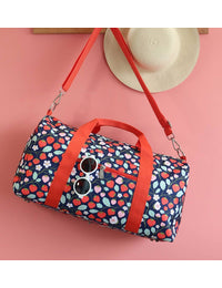 Travel bag: Strawberries