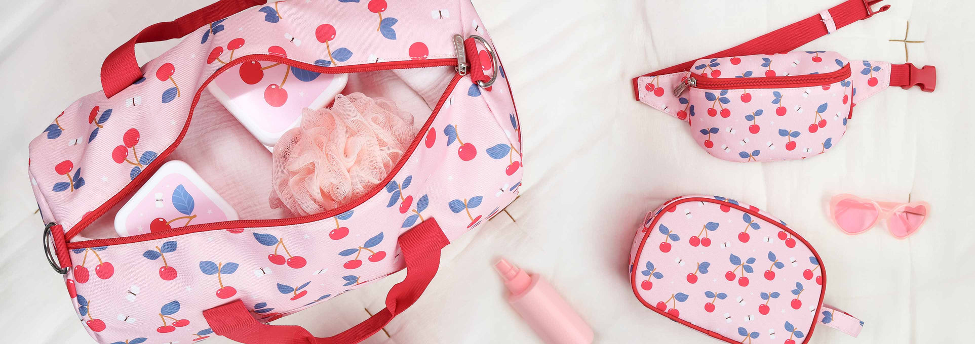 travel & toiletry bags