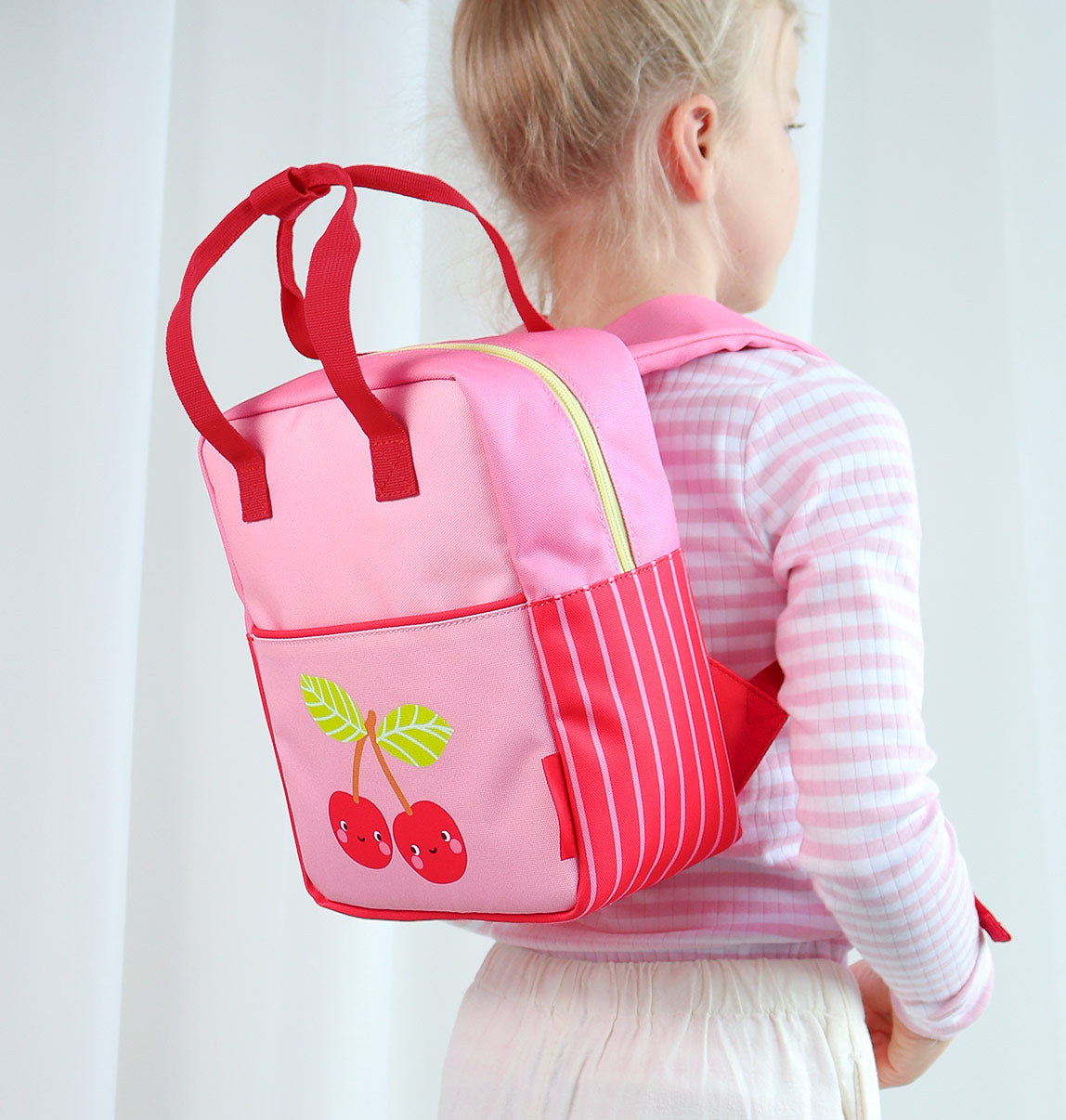 Little square backpack: Happy cherries