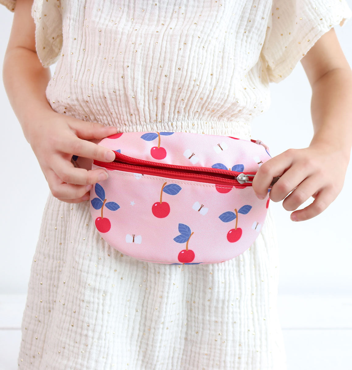 Bum bag: Cherries 