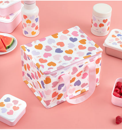 Cool bag: Hearts