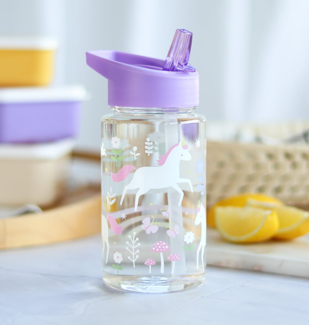 transparante drinkfles met paarse dop en vrolijke print voor kinderen