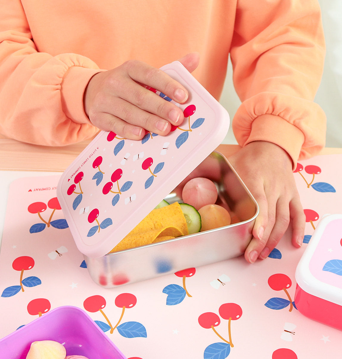 Stainless steel lunch box: Cherries