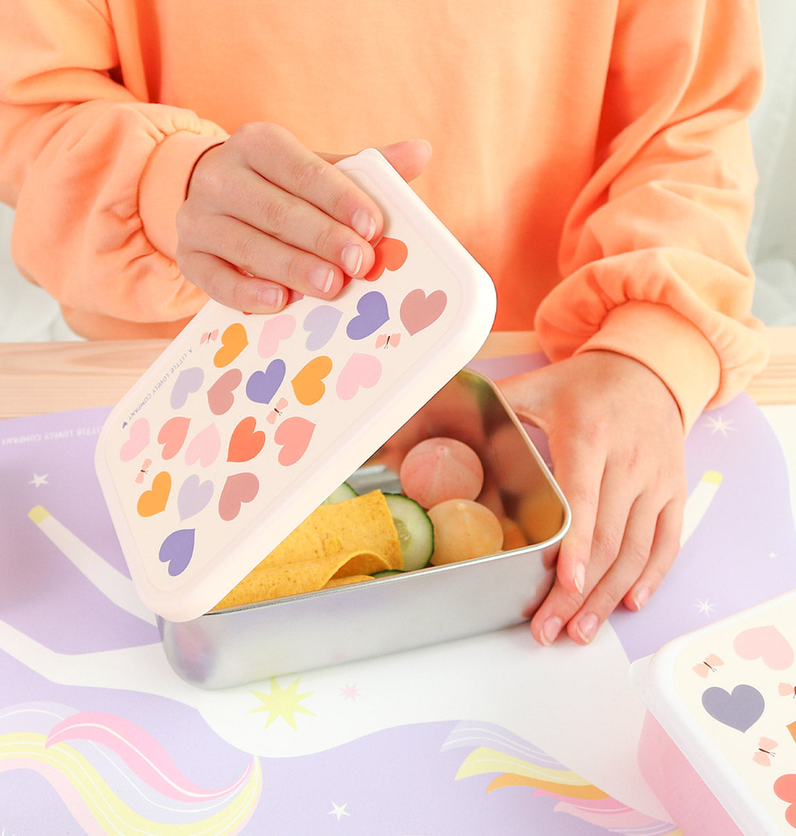 Stainless steel lunch box: Hearts