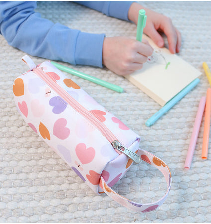 Pencil case: Hearts