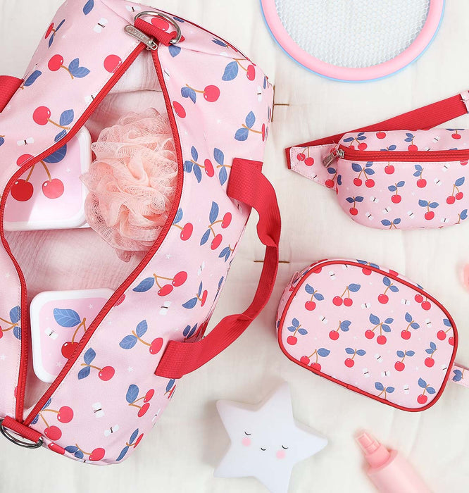 Toiletry bag: Cherries