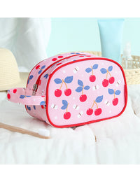 Toiletry bag: Cherries