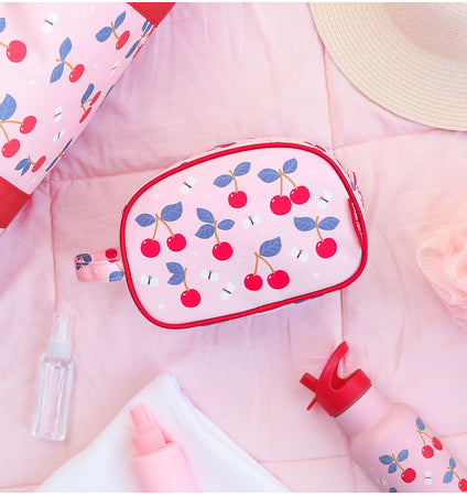 Toiletry bag: Cherries