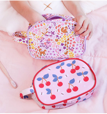 Toiletry bag: Flower garden 